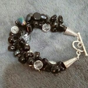 Beautiful Ladies Beaded Bracelet ...NWOT